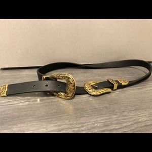 B-low the belt bri bri gold black small